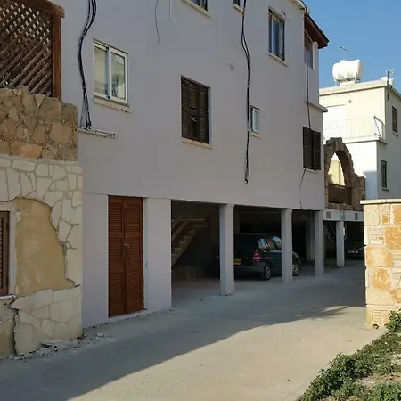 Venus Beach Village Apartment